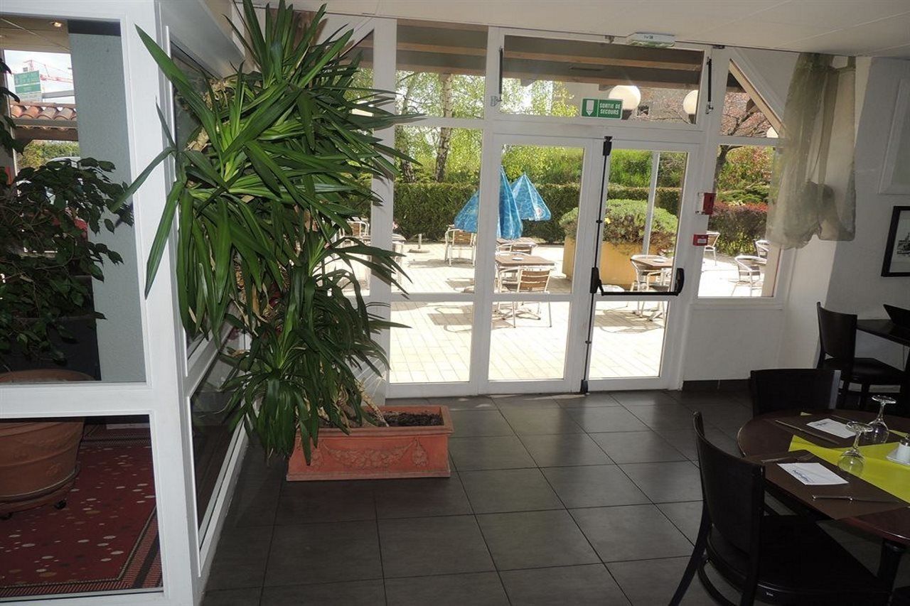 Отель Ibis Styles Bobigny Centre Prefecture Экстерьер фото